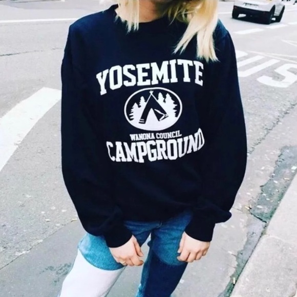 Brandy Melville Tops - Brandy Melville Yosemite sweatshirt